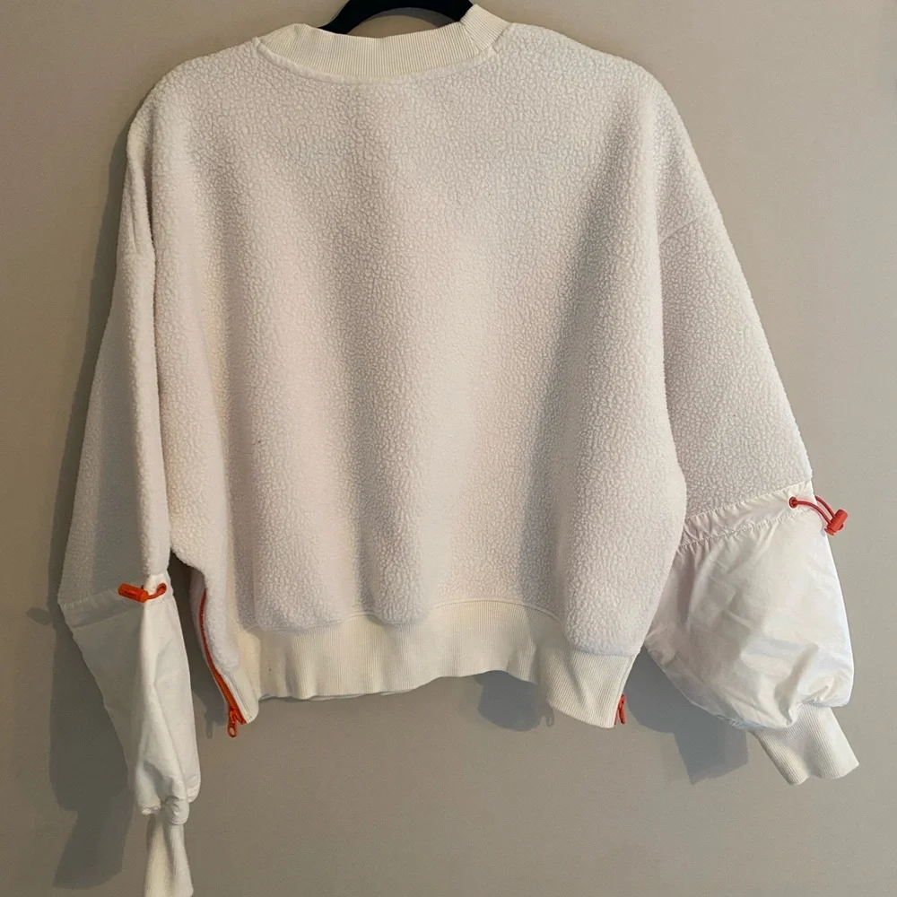 H&M - Picture 10 of 11